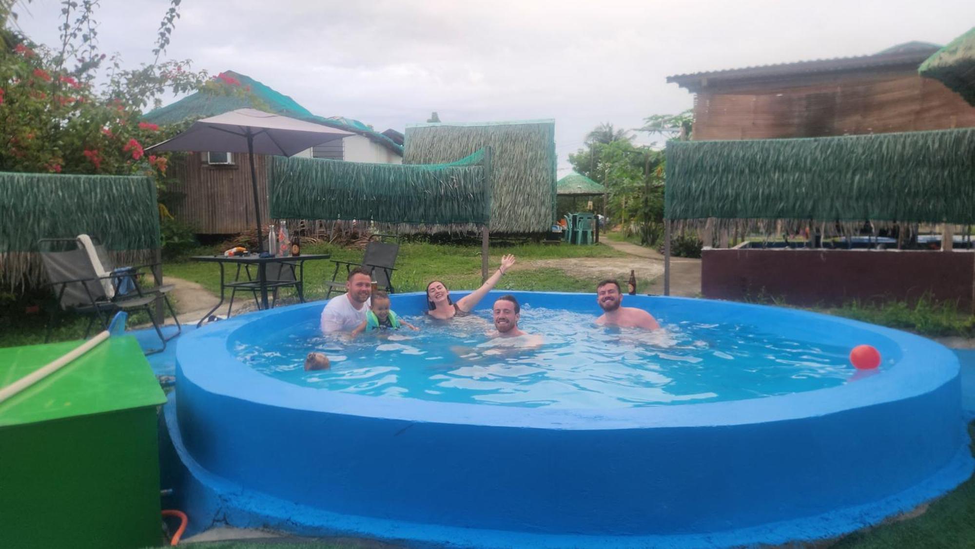 Nirvana Bamboo Houses & Dive Resort 莫阿尔博阿 外观 照片